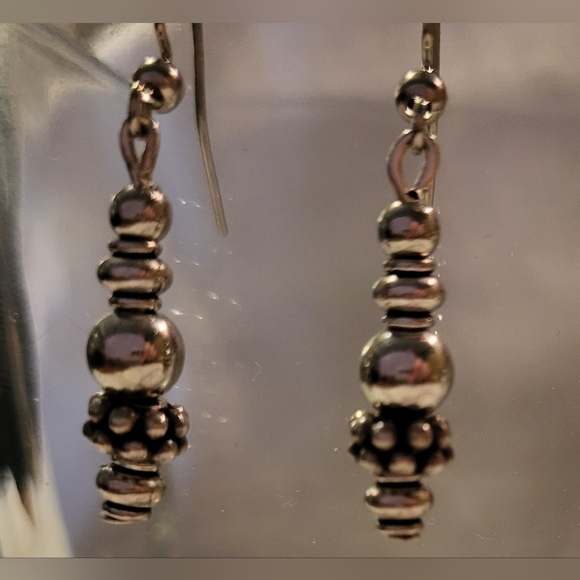 Beaded Earrings - Picture 2 of 4